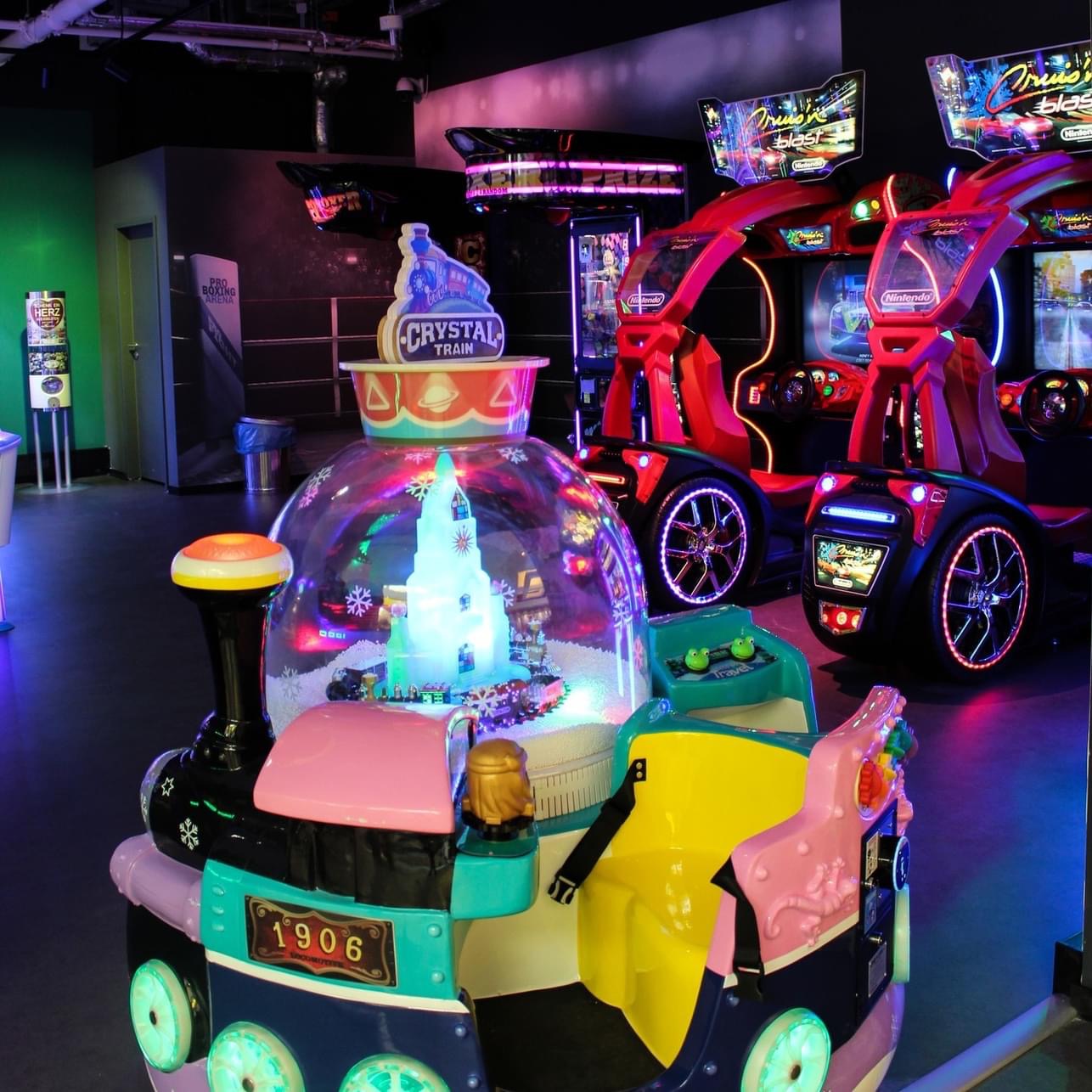 Arcade-Hallen in Einkaufszentren: Warum sie Besucher anziehen und den Umsatz steigern